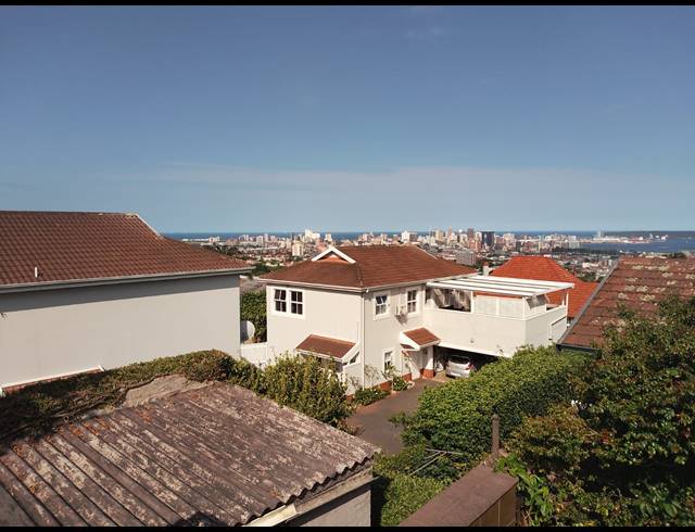 4 BEDROOM HOUSE FOR SALE IN GLENWOOD